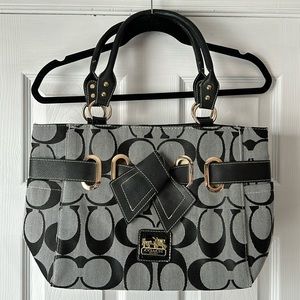 Coach handbag